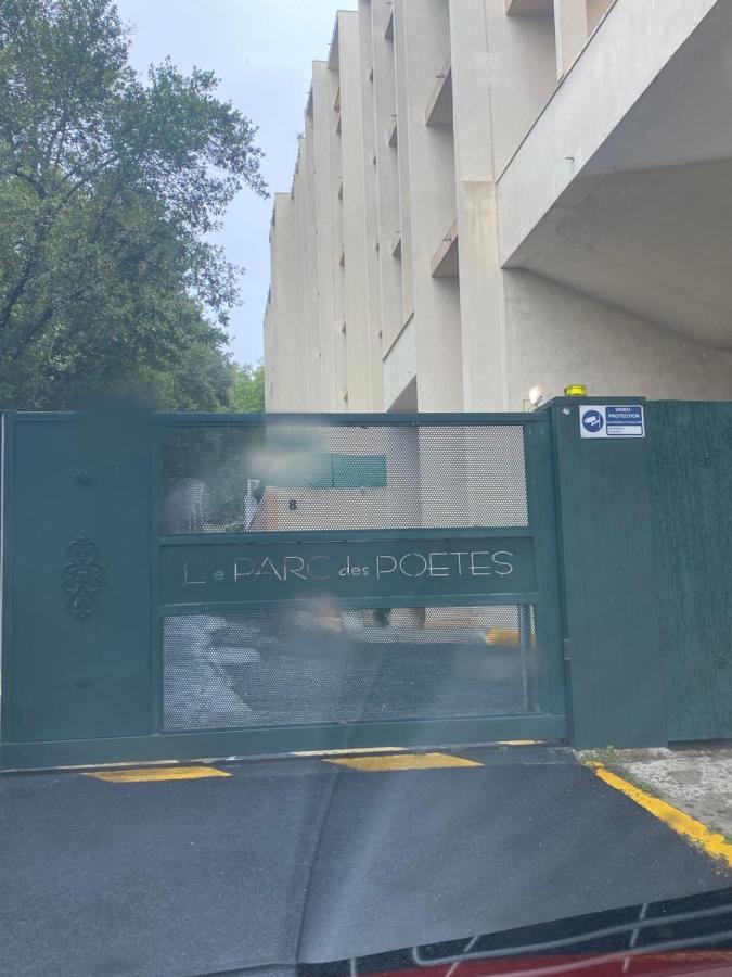 Appt T2 Proche Gare De Beziers Impasse Fay Apartamento Exterior foto